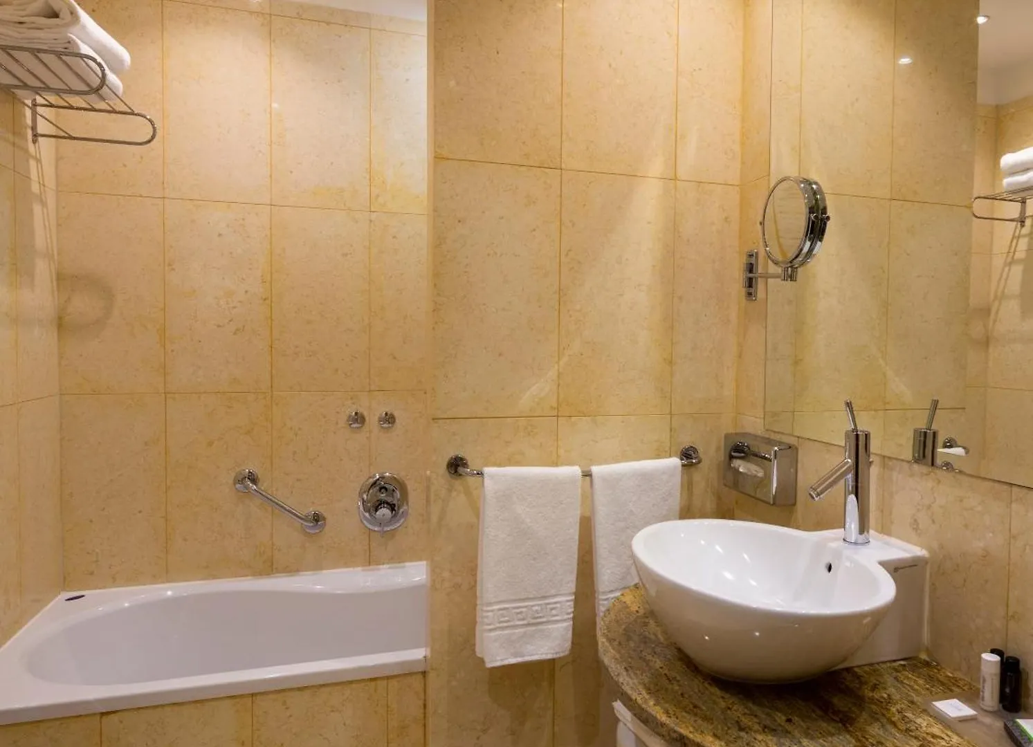 מלון Crowne Plaza Padova By Ihg